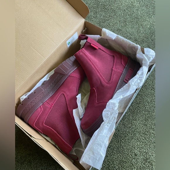 Puma Mayze Chelsea Curtain Call shoes. Never worn. Size 7 - Picture 9 of 10